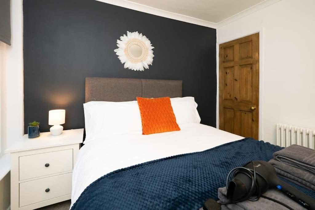 3 Bedroom Home Close To Town Centre With Wifi & Garden Royal Tunbridge Wells Luaran gambar