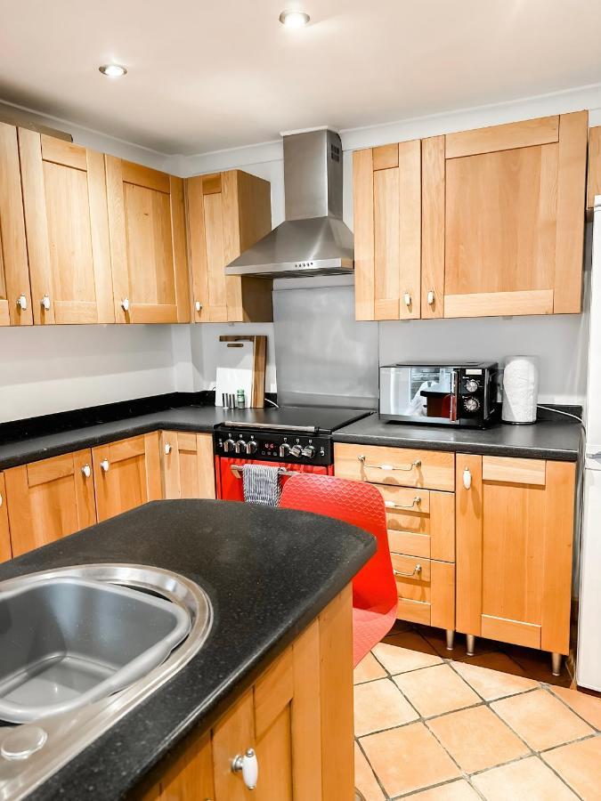 3 Bedroom Home Close To Town Centre With Wifi & Garden Royal Tunbridge Wells Luaran gambar