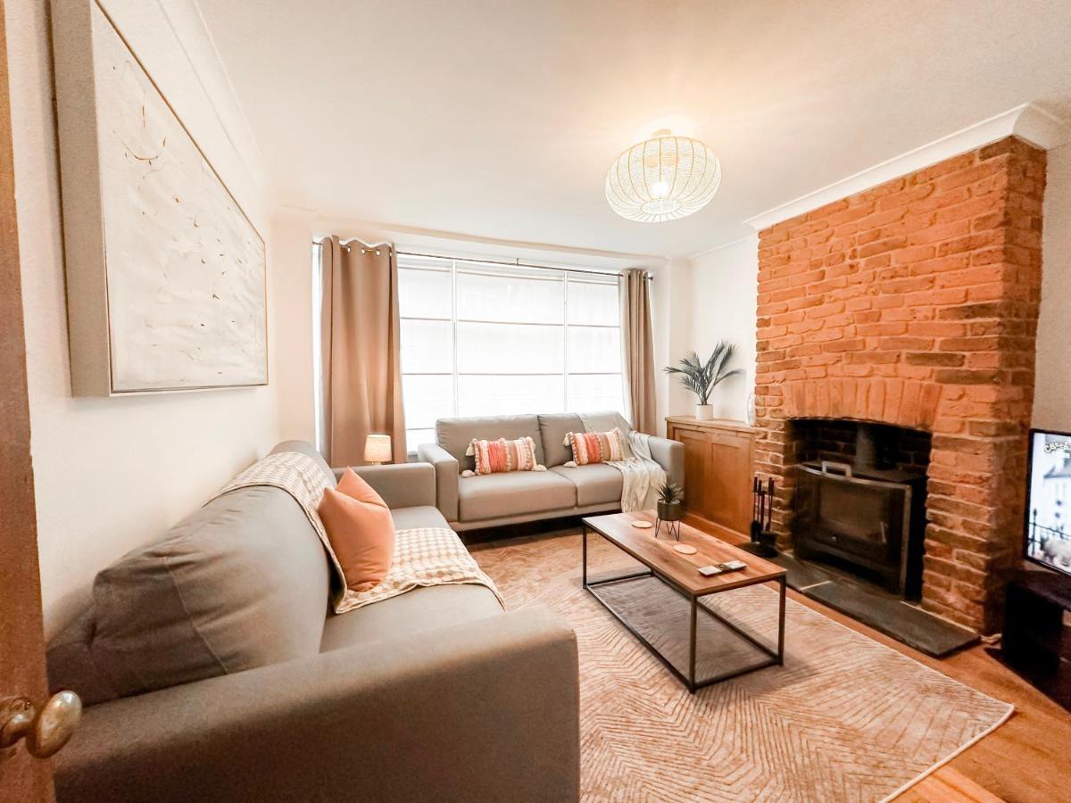 3 Bedroom Home Close To Town Centre With Wifi & Garden Royal Tunbridge Wells Luaran gambar